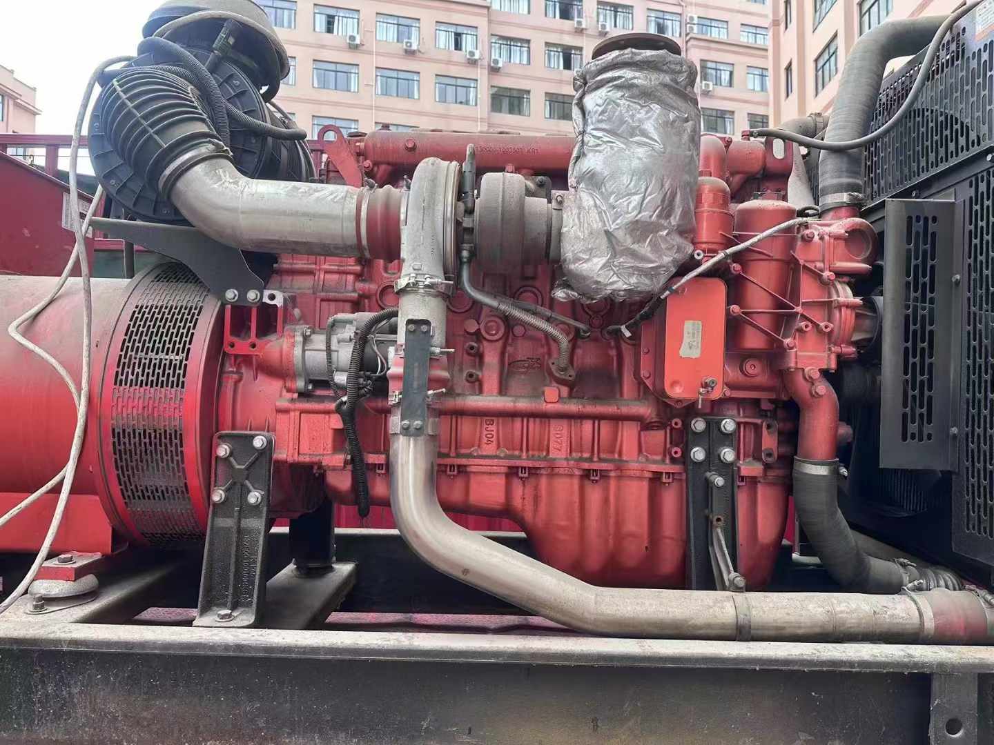 吉县如何选择适合 600kW 柴油发电机组的过载保护器？